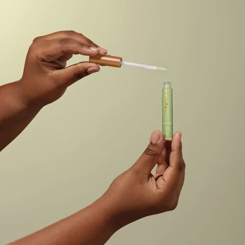 GLOSS LABIAL KISS ME PISTACCHIO 7ML